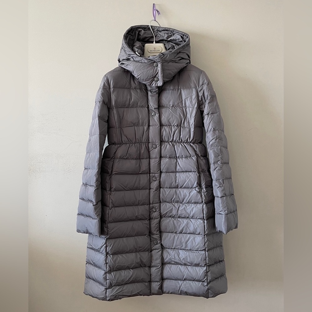 Moncler goose down